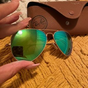 Green Ray-ban sunglasses
